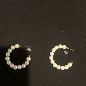 “classic pearl” Earring